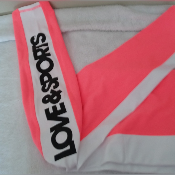 LOVE & SPORTS LEGGINGS!!! NWT!!! SIZE: L 12-14 - Picture 3 of 8